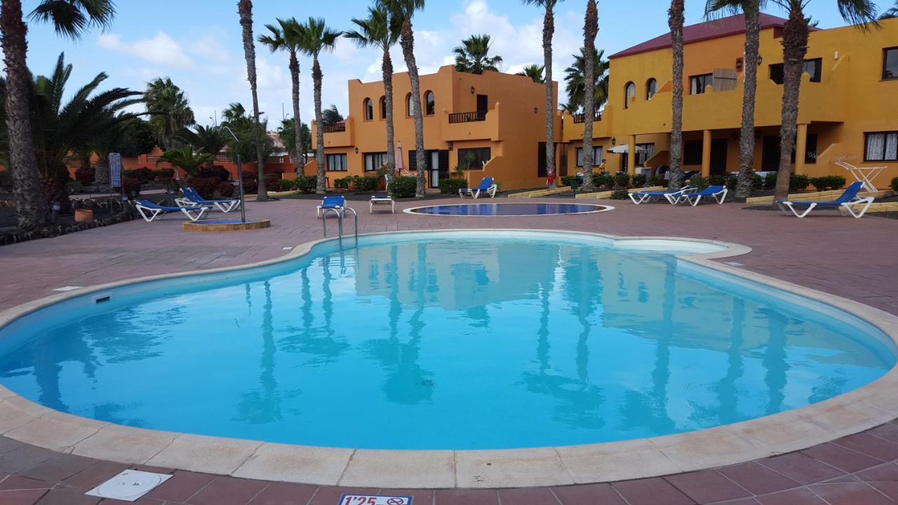 Oasis Royal 3 Piscinas Apartment Corralejo Bagian luar foto