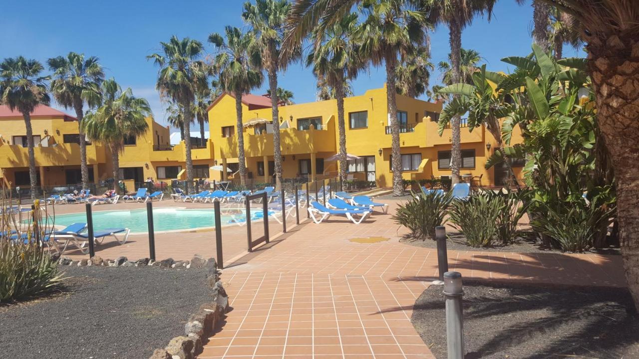 Oasis Royal 3 Piscinas Apartment Corralejo Bagian luar foto