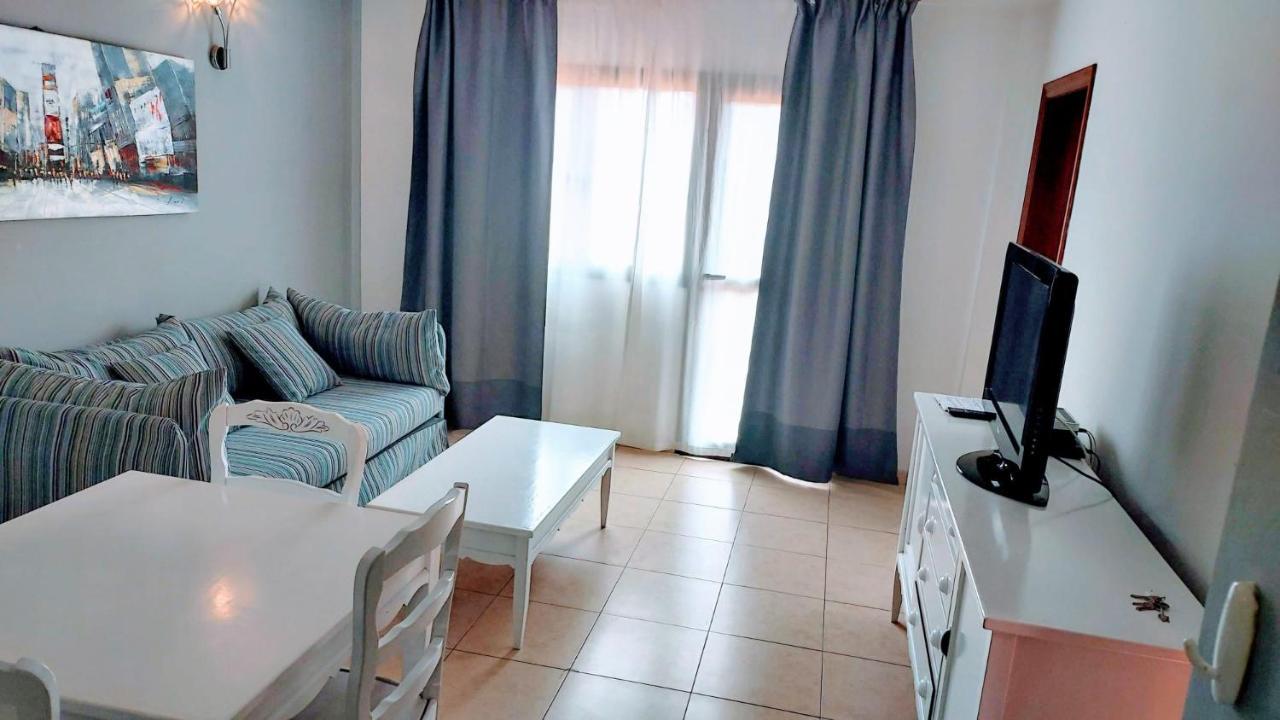 Oasis Royal 3 Piscinas Apartment Corralejo Bagian luar foto