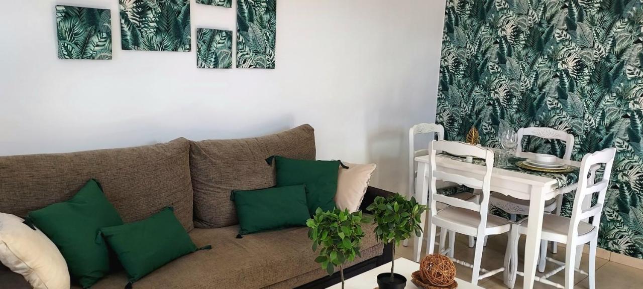Oasis Royal 3 Piscinas Apartment Corralejo Bagian luar foto
